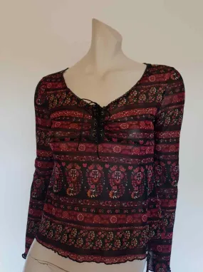 1990s Laced Front Top With Flared & Slashed Sleeves
