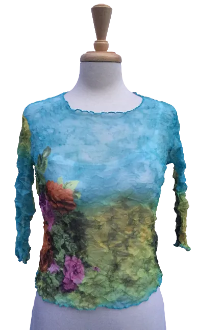 41 Long-sleeve crinkle top with floral print.  Made in France