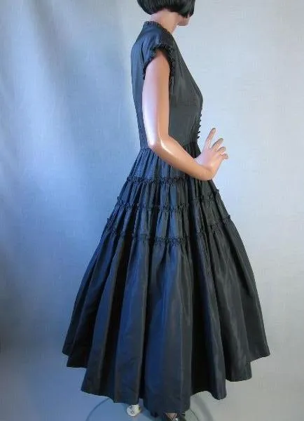 50s Women's Dress Vintage New Look Cocktail Party Full Skirt Taffeta Small to Medium  Young Hollywood VFG