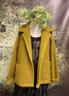 #5424 Green wool coat featuring large pockets and roses at centre back