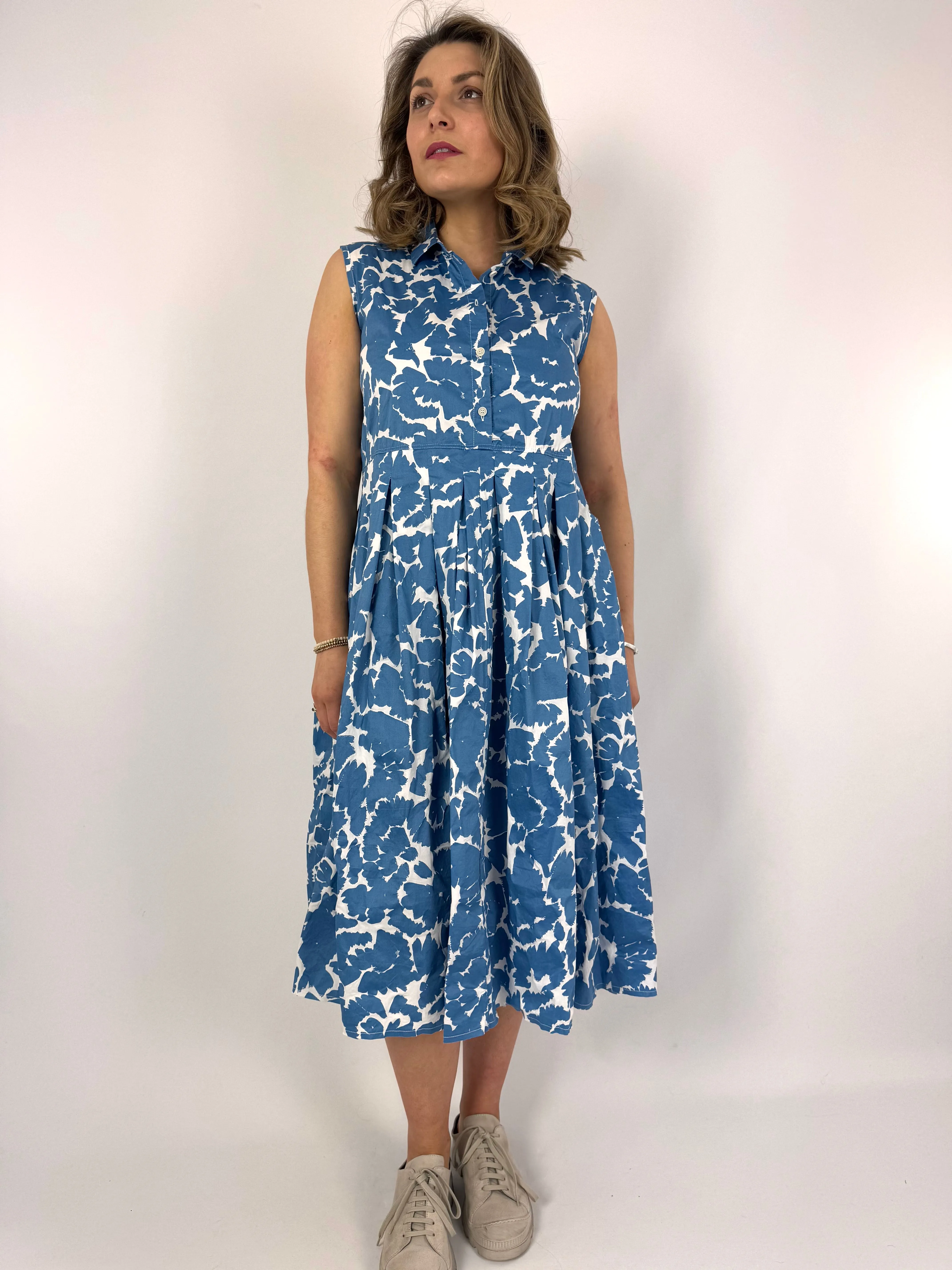 Aequamente 136 Dress Flowers