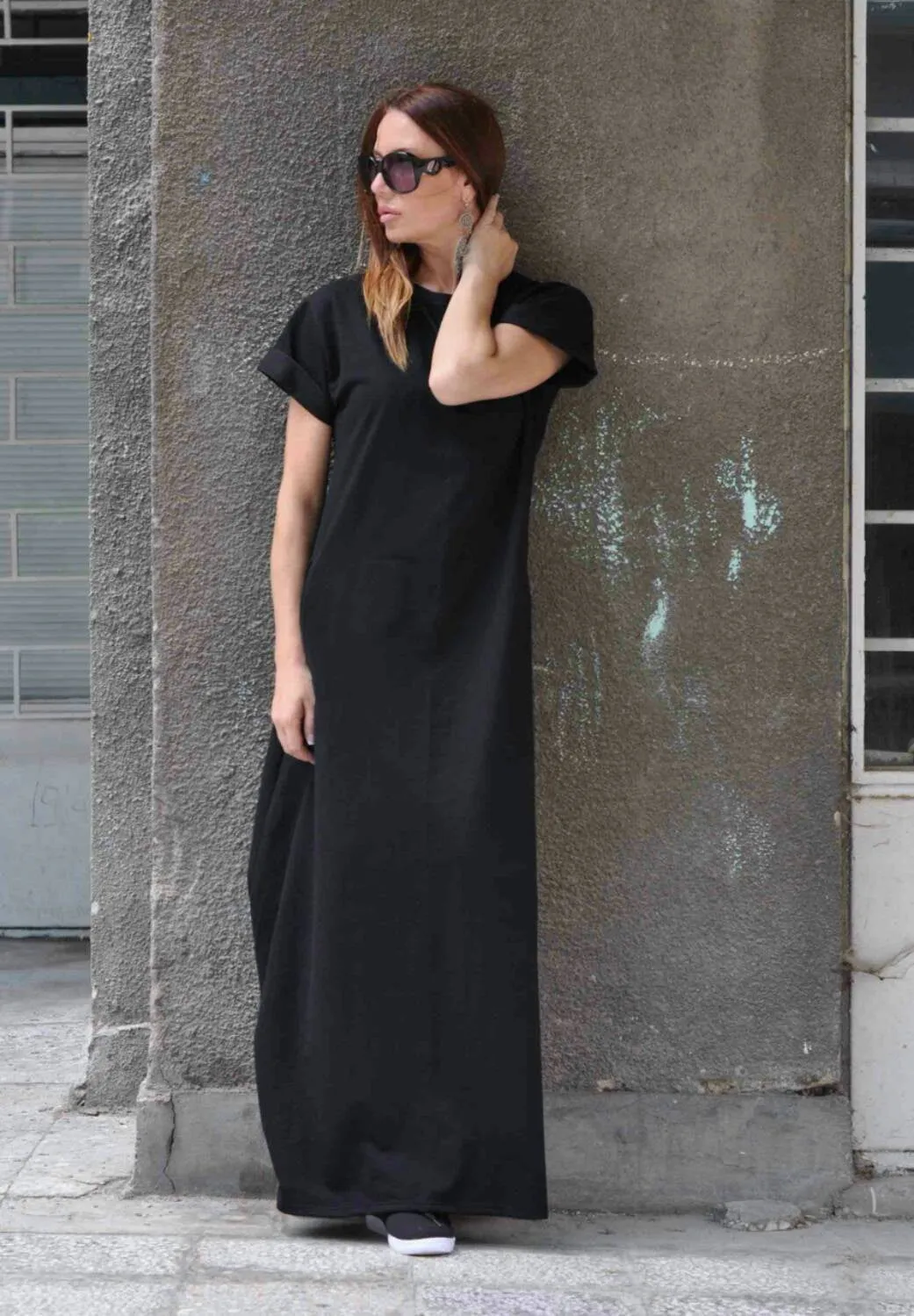 AMIRA Black Long Summer Dress With Back Stripe