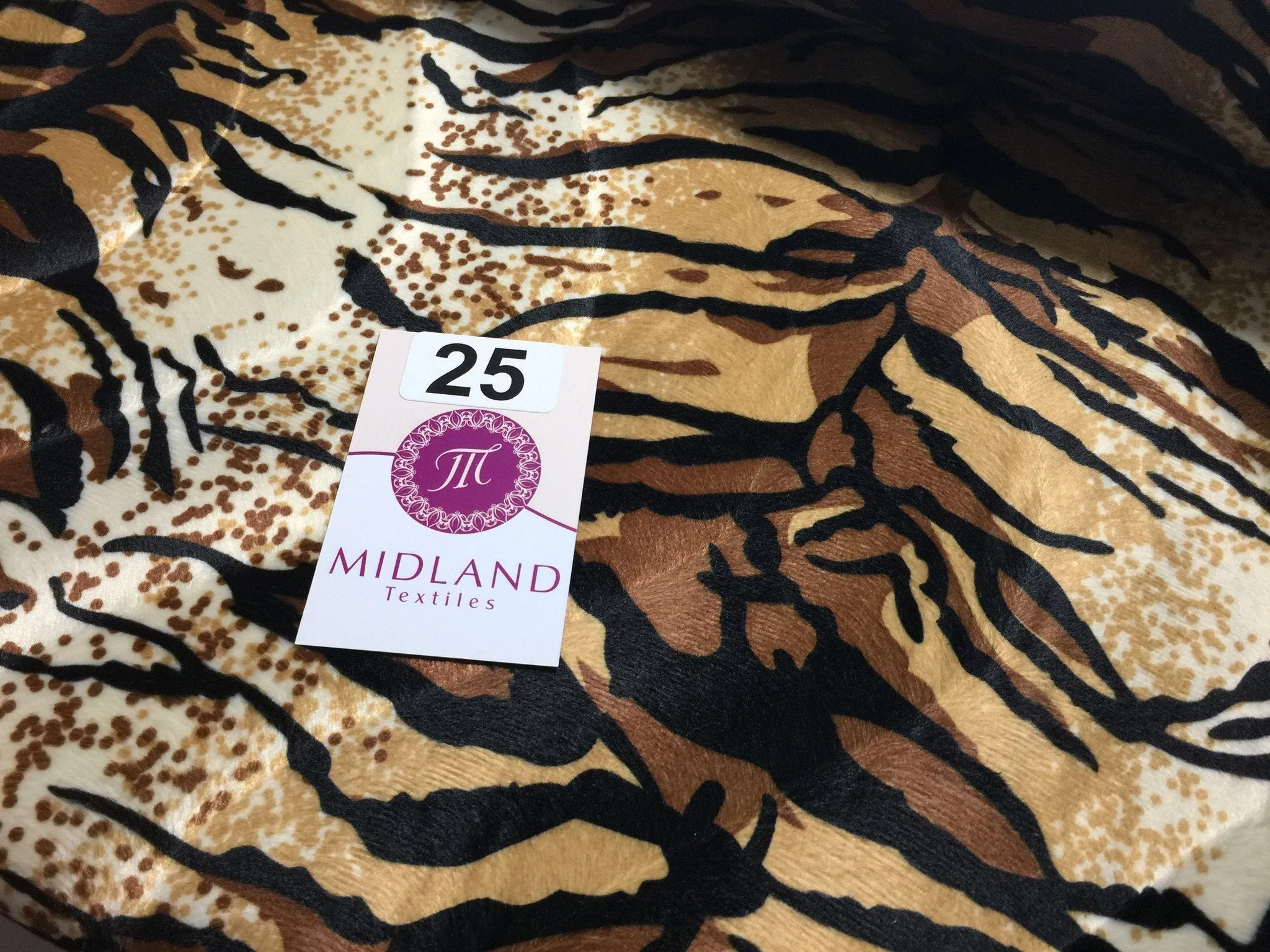 ANIMAL PRINT VELBOA FAUX FUR VELOUR FABRIC CRAFT MATERIAL 60" WIDE M220