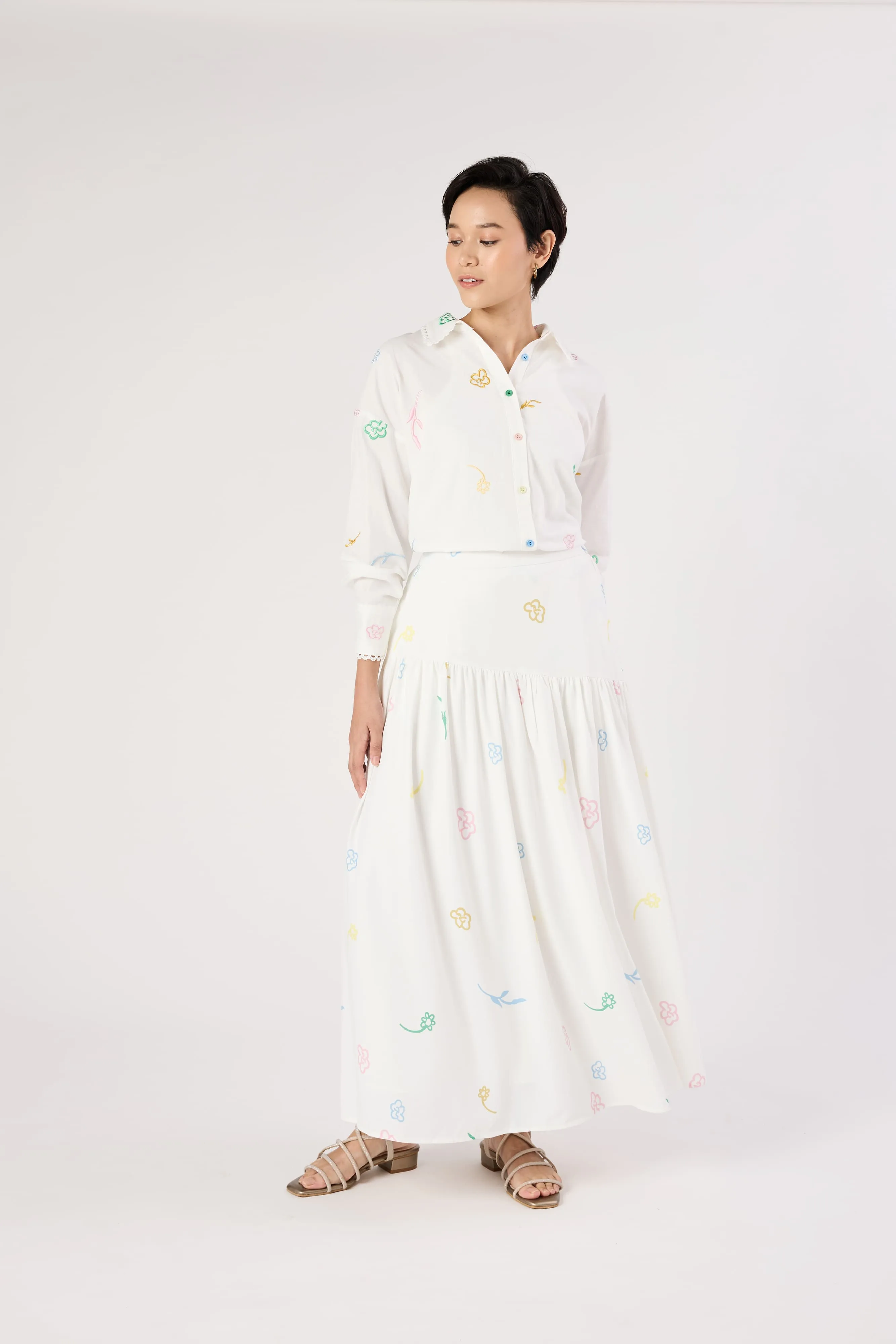 Charlotte White Floral Embroidered Shirt