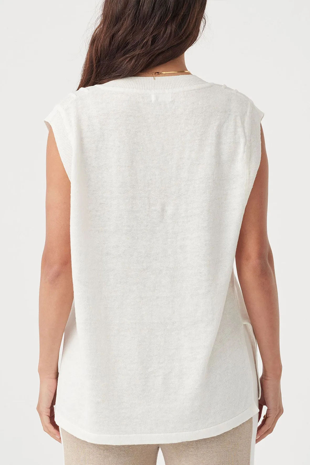 Darcy Vest