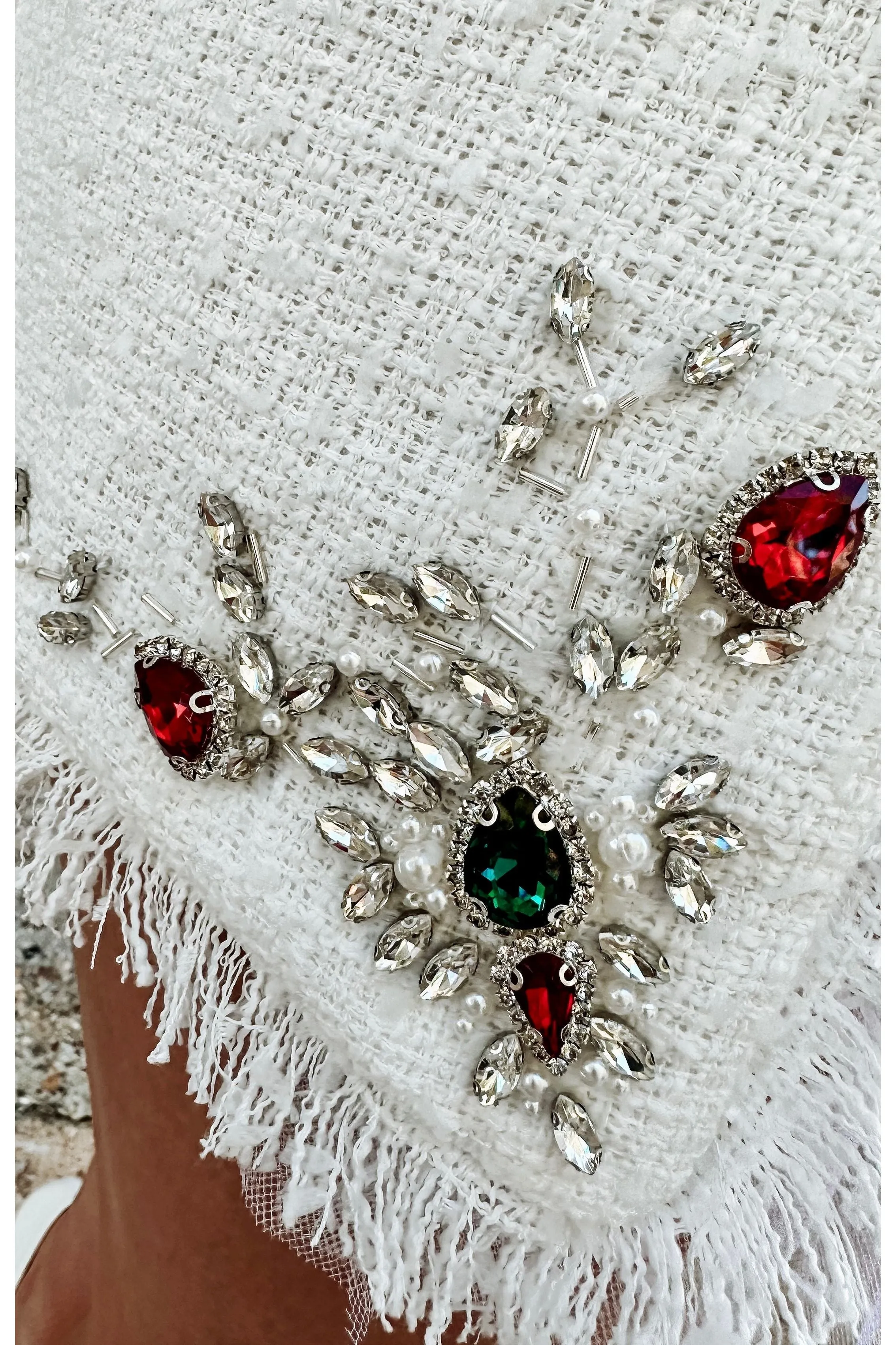 Effortlessly Glamorous White Tweed Skirt