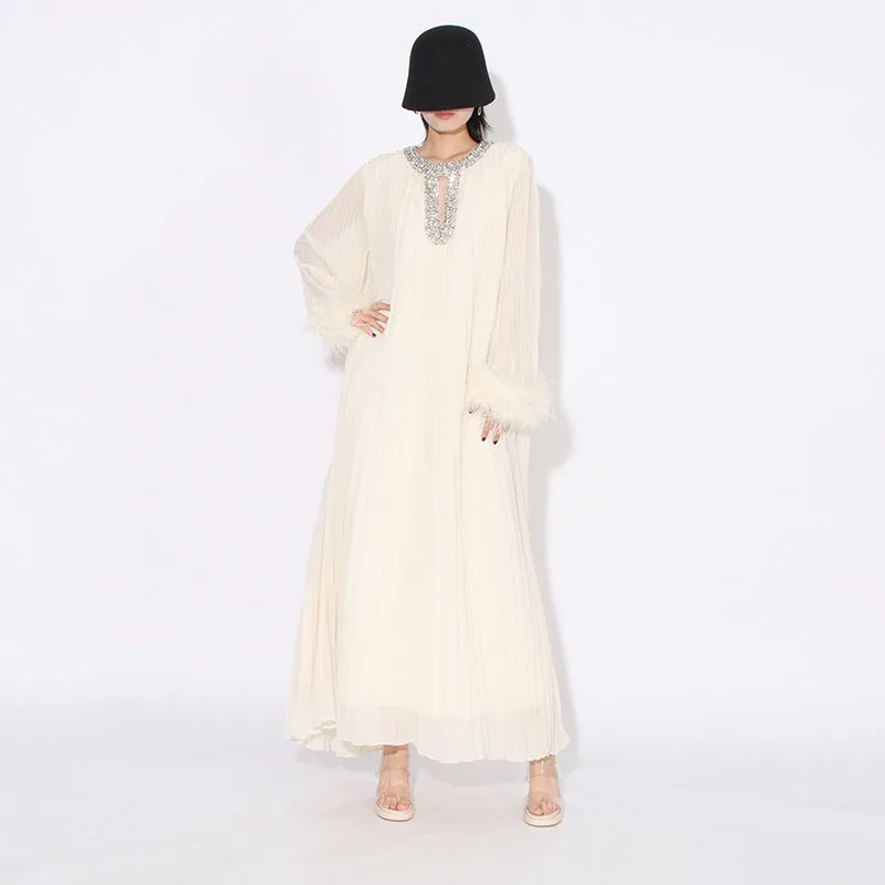 Elegant Diamond-Embellished Pleated Feather Loose Formal Dress