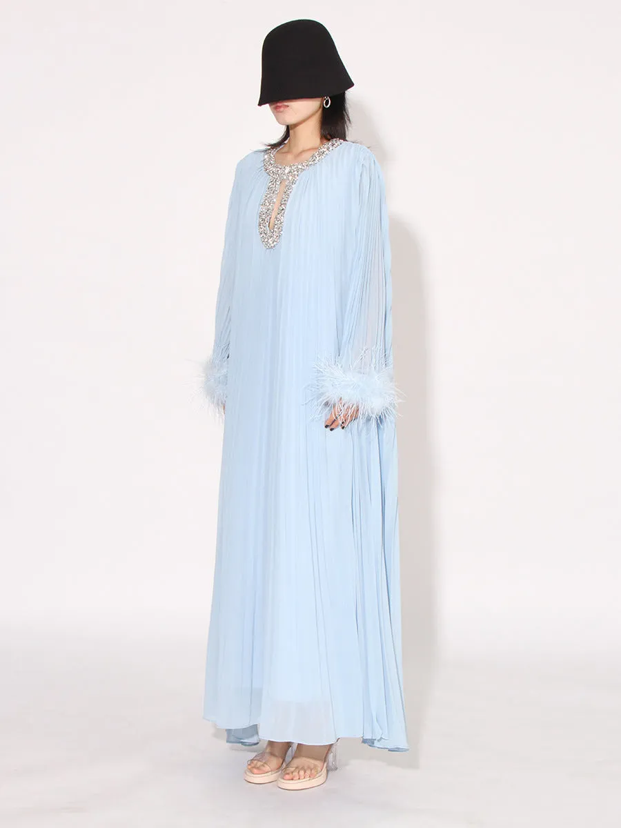 Elegant Diamond-Embellished Pleated Feather Loose Formal Dress