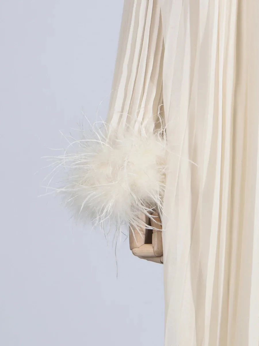 Elegant Diamond-Embellished Pleated Feather Loose Formal Dress