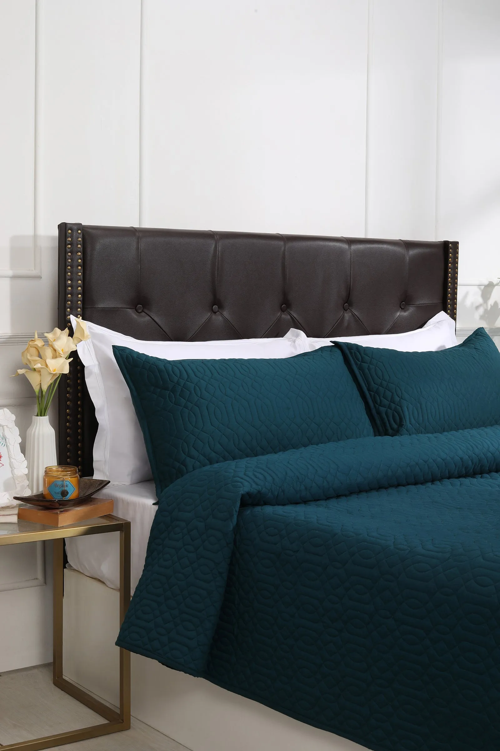 Emily Geometric Teal Quilted Cotton Bedcover