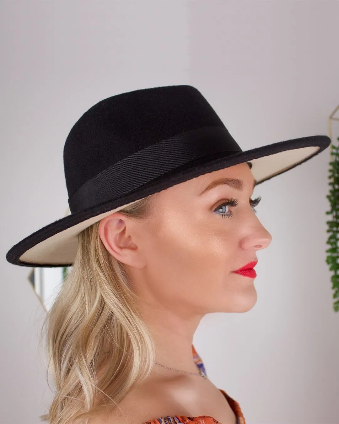 Fedora Black