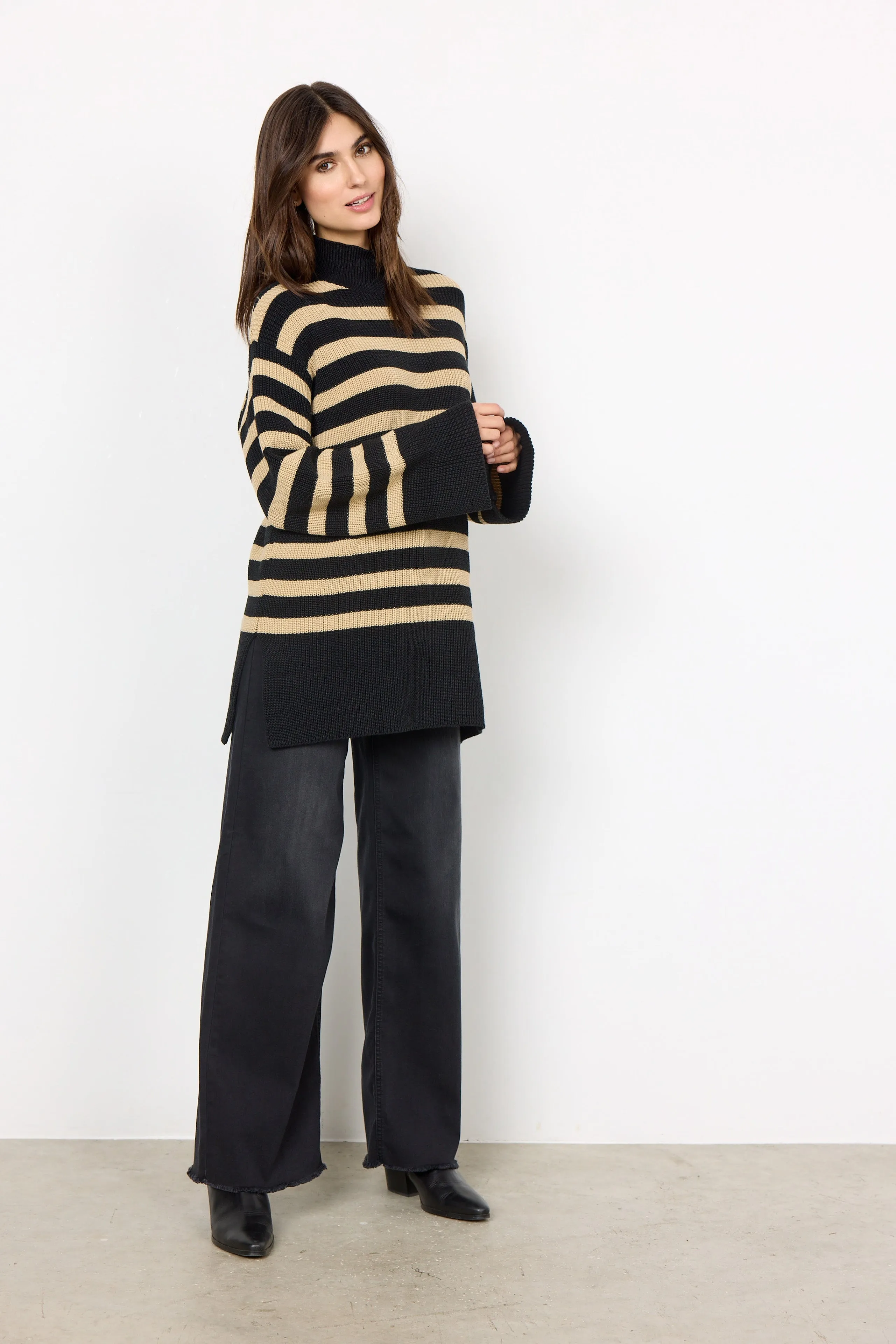 Julia Sweater