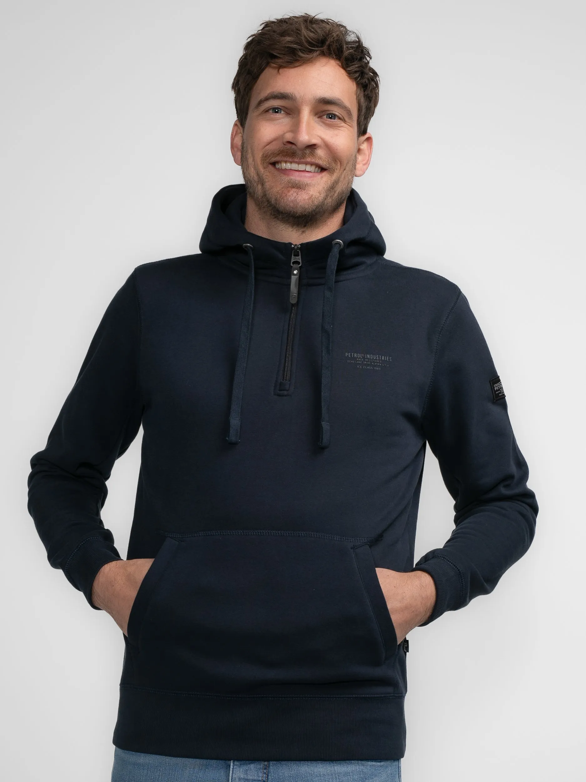 Logo-print Hoodie Carter