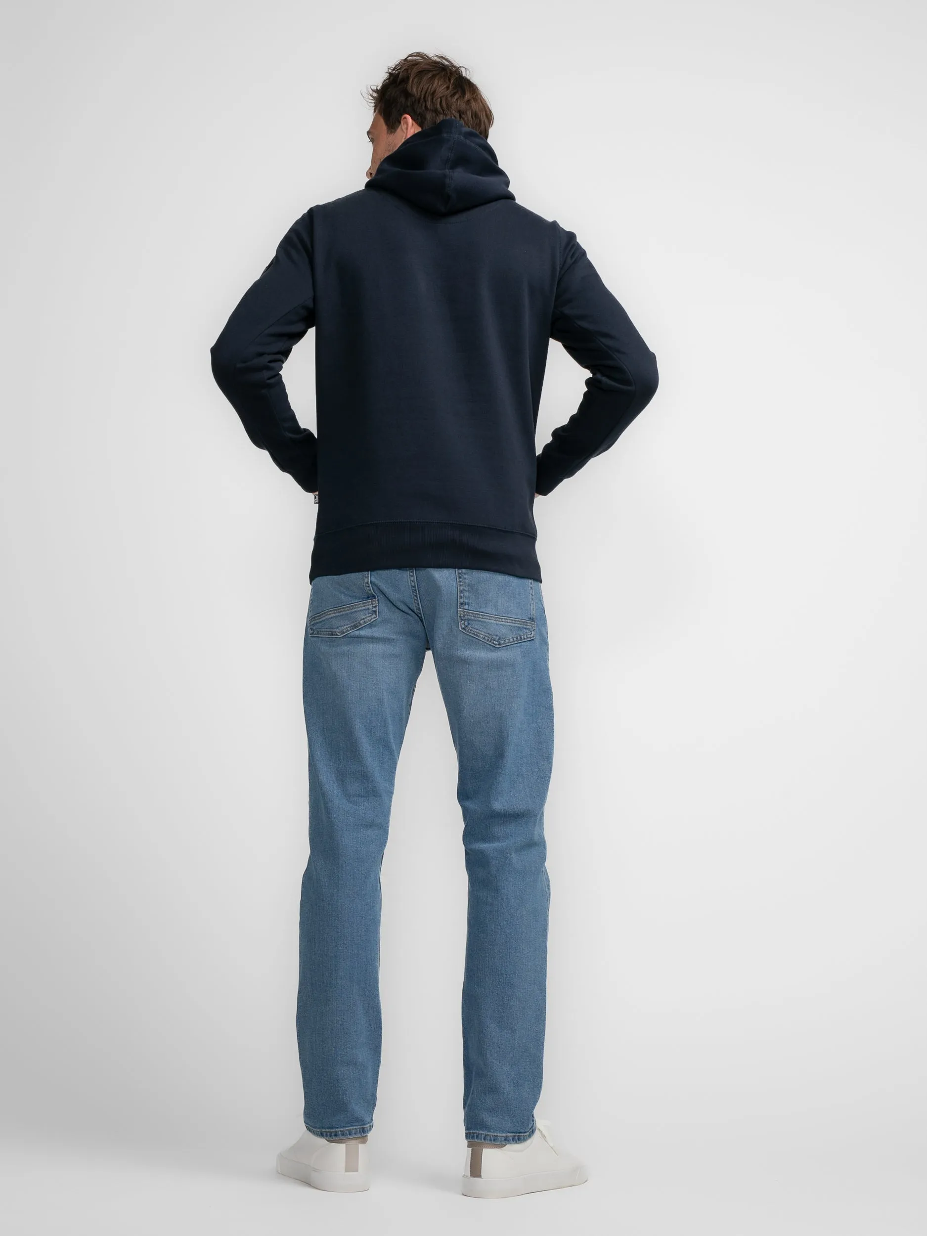 Logo-print Hoodie Carter