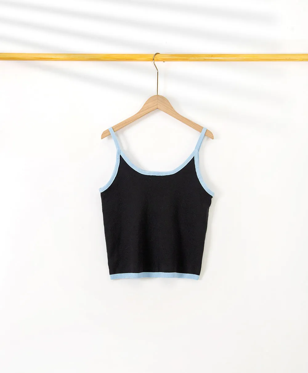 Picnic Perfect Contrast Knitted Vest