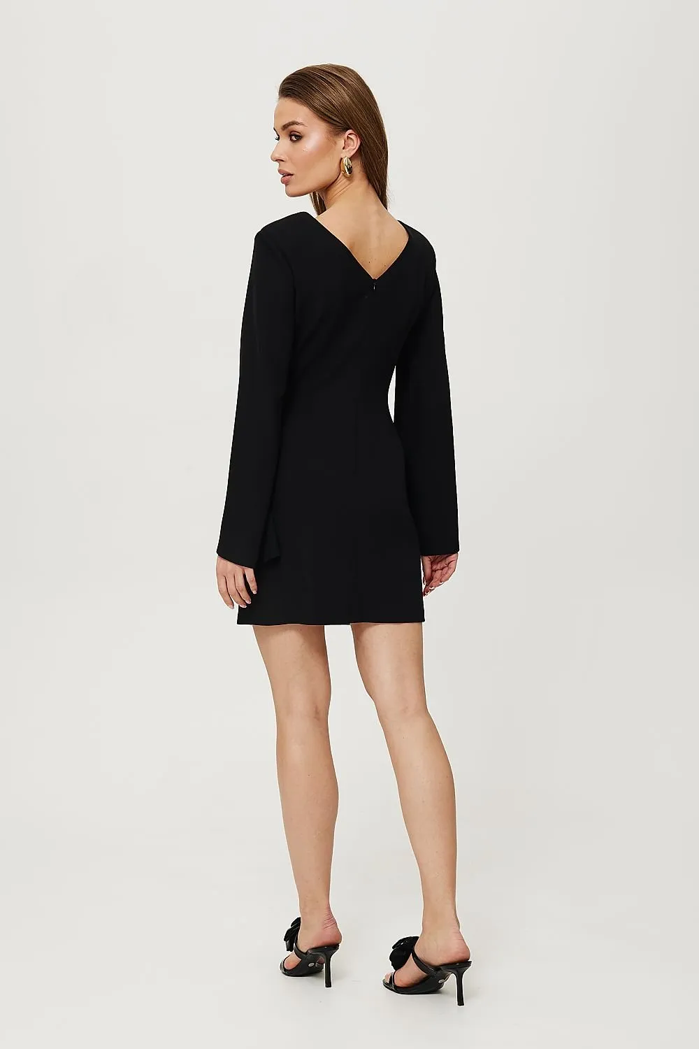 Stunning long sleeves with slit cocktail dress