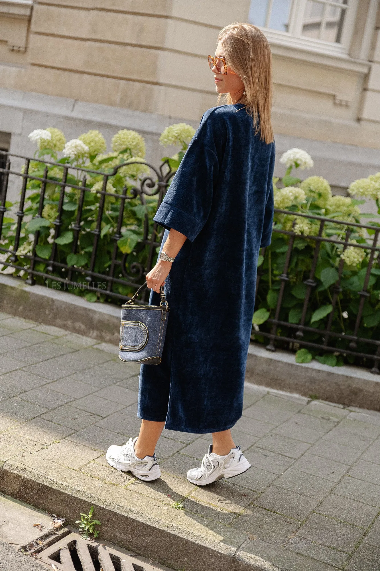 Vida velvet maxi dress navy