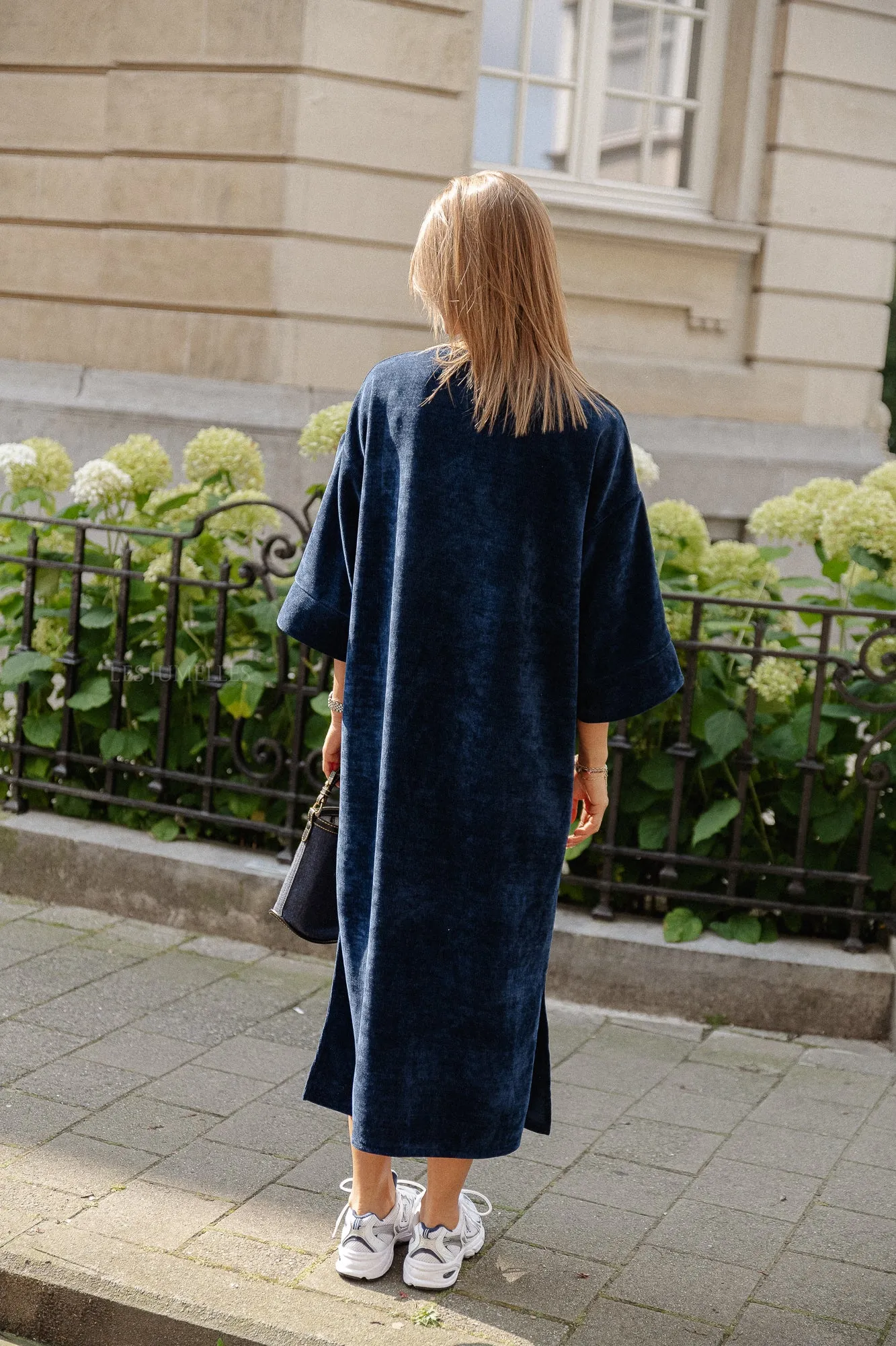 Vida velvet maxi dress navy