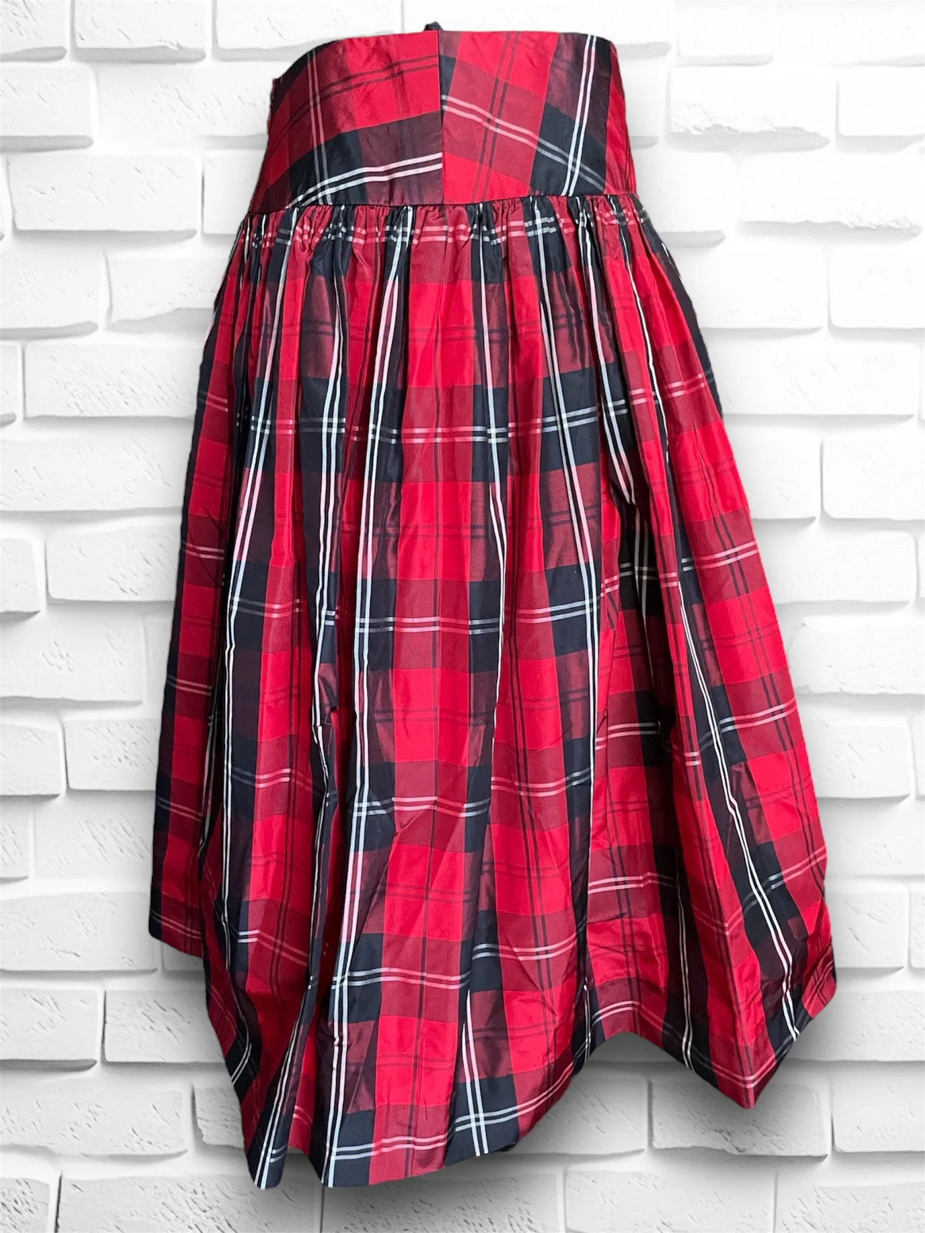 Vintage Red, Black & White Plaid Full Mid-Calf Holiday Silk Skirt