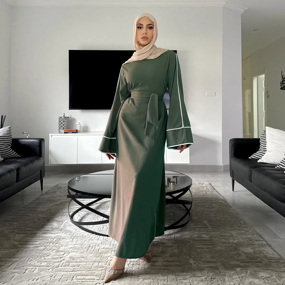 White Trimmed Velvet Abaya (MA115)