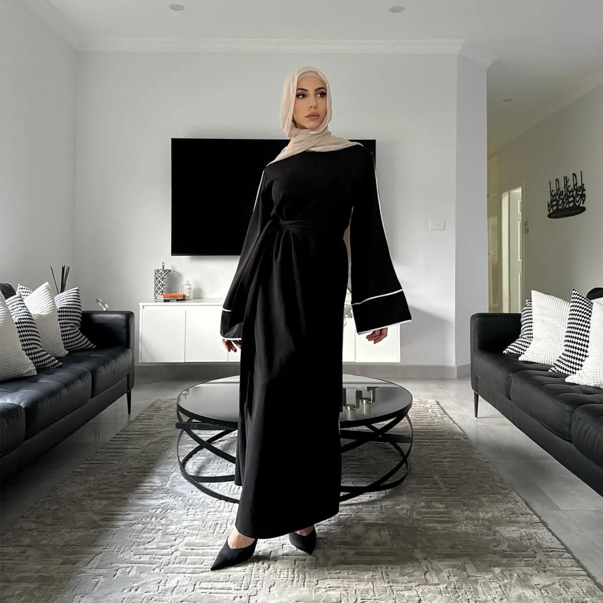 White Trimmed Velvet Abaya (MA115)