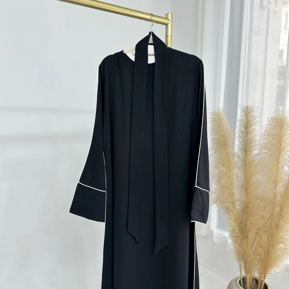White Trimmed Velvet Abaya (MA115)