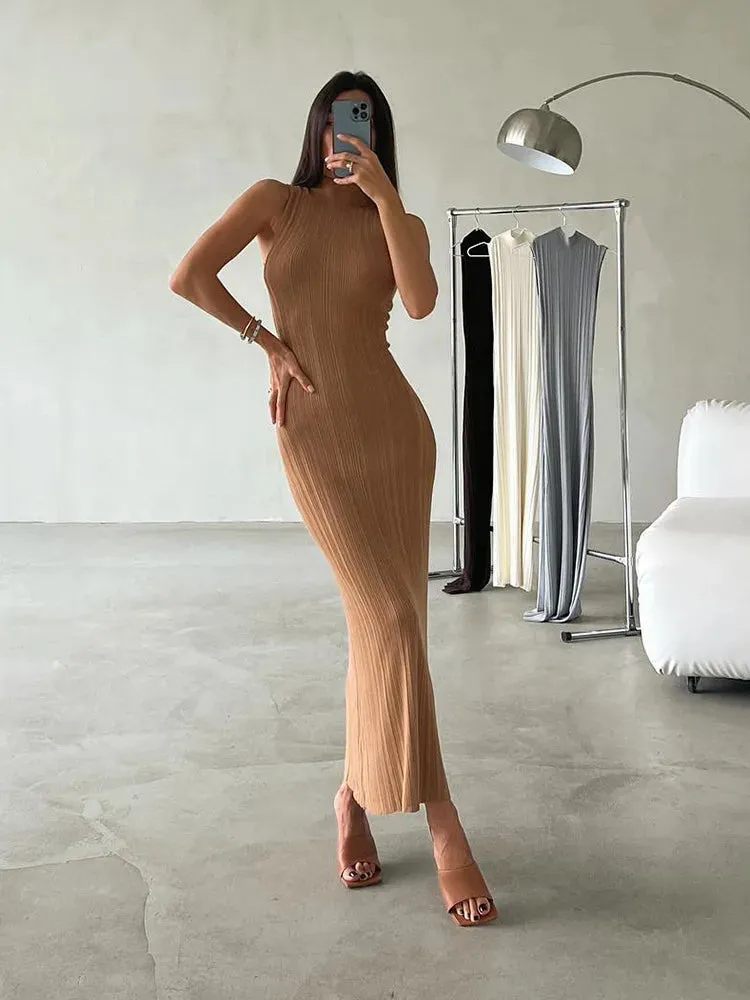 Women's Sleeveless Turtleneck Maxi Dress