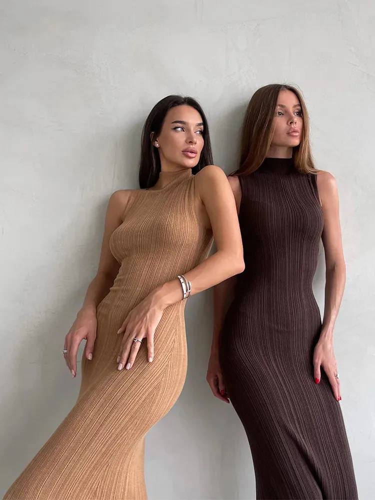 Women's Sleeveless Turtleneck Maxi Dress